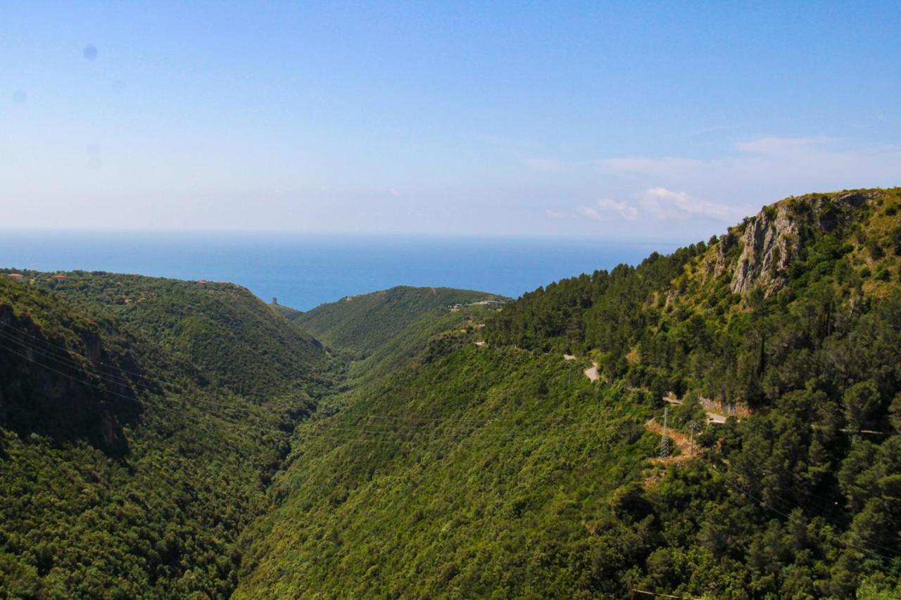 Affittacamere Pantaleone Camerota Esterno foto